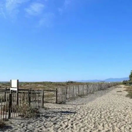 Villa Face A La Mer Sur Le Sable 6 Clim A L'Etage Le Barcares Exterior photo